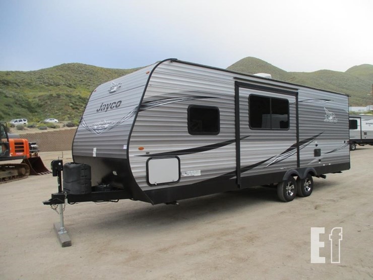 2020-jayco-jay-flight-rocky-mountain-edition-242bhs-image-1
