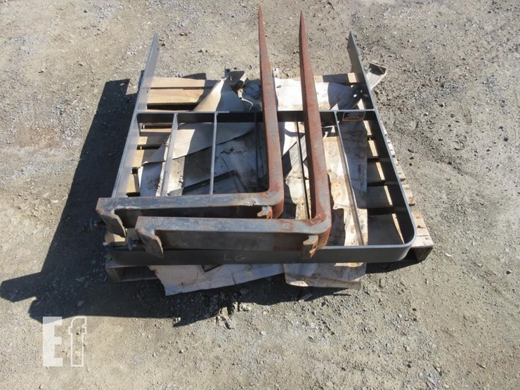 set-of-45"-x-4"-fork-tines-&-37"-fork-cage-image-2