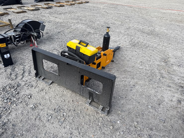 #2076-•-unused-giyi-p680-skid-steer-breaker-hammer-psc680260288-inv#-41984-image-1