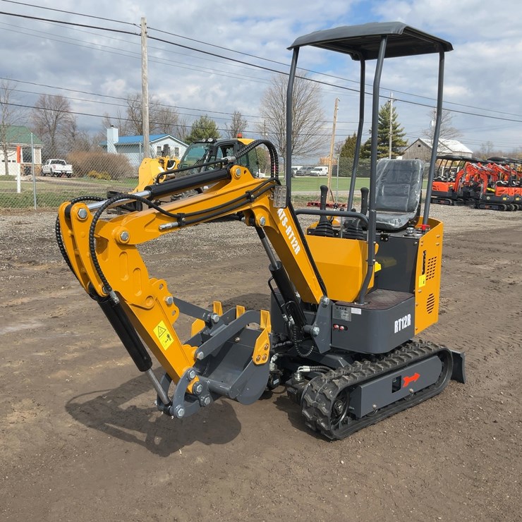 #1206 • ATS RT12R Mini Excavator
