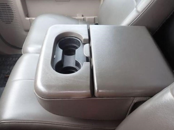 2010-ford-f250-image-19