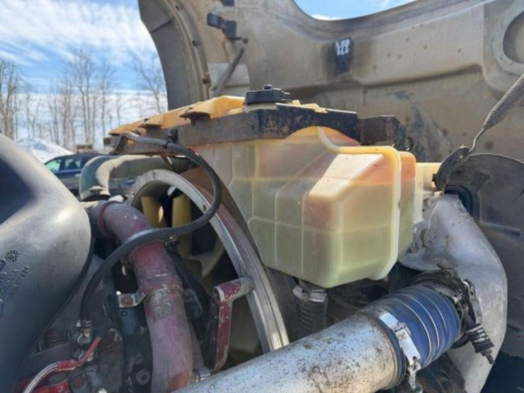 2009-mack-granite-gu813-image-49