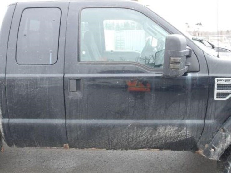 2010-ford-f250-xlt-image-57