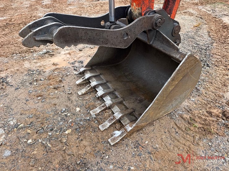 2012-kubota-kx057-4-image-9