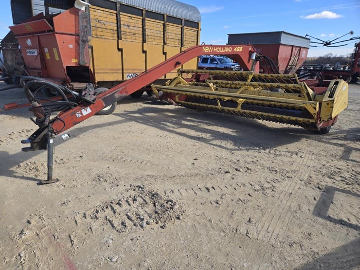 new-holland-499-image-1