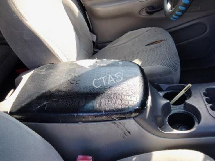 2000-ford-expedition-xlt-image-13