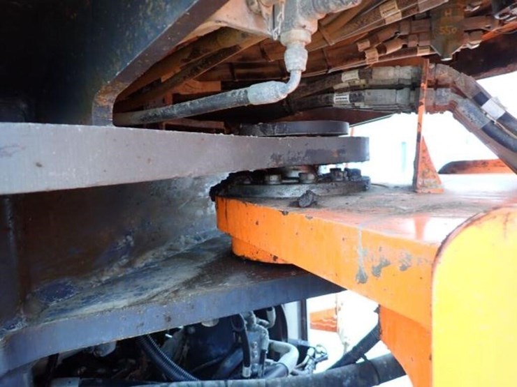 2013-doosan-dl550-3-image-65