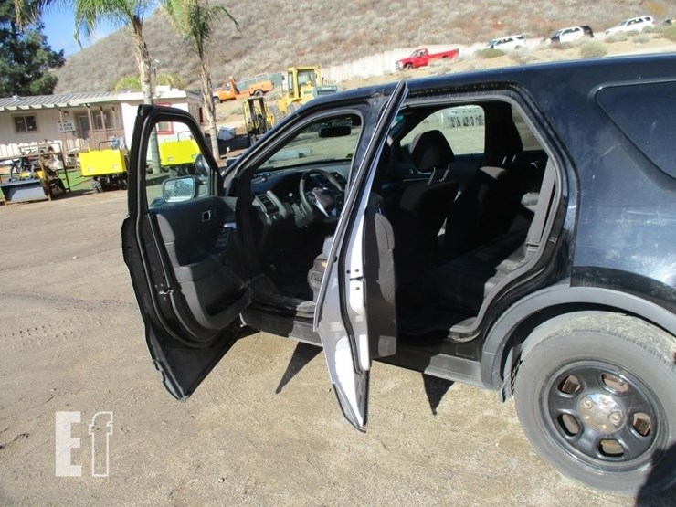 2014-ford-explorer-image-14