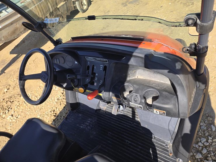 2013-kubota-rtv400ci-image-7