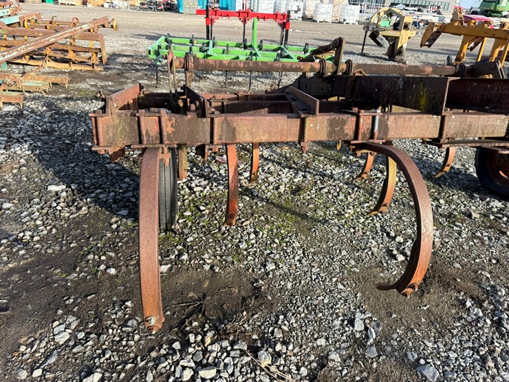 #36256-•-10'-chisel-plow-inv#-36256-image-7