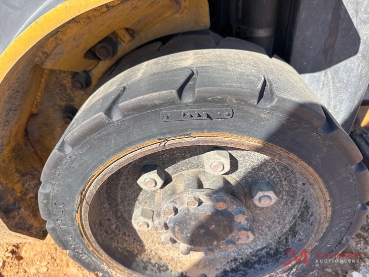 caterpillar-2c6000-image-13