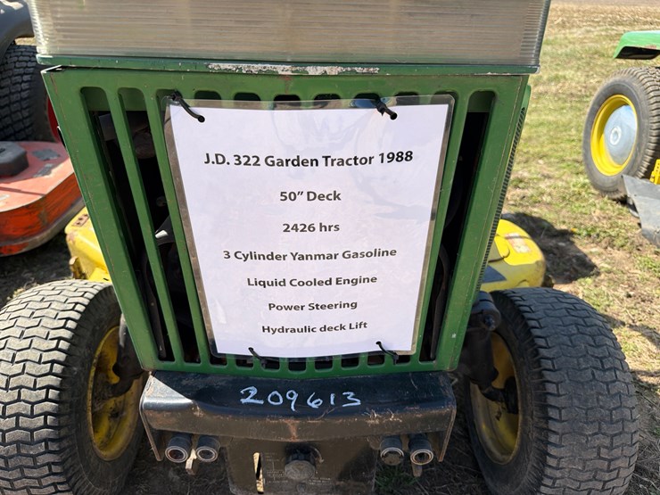 john-deere-322-image-3