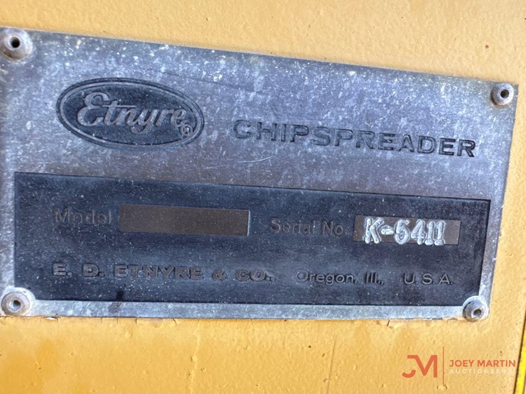 etnyre-chipspreader-image-23