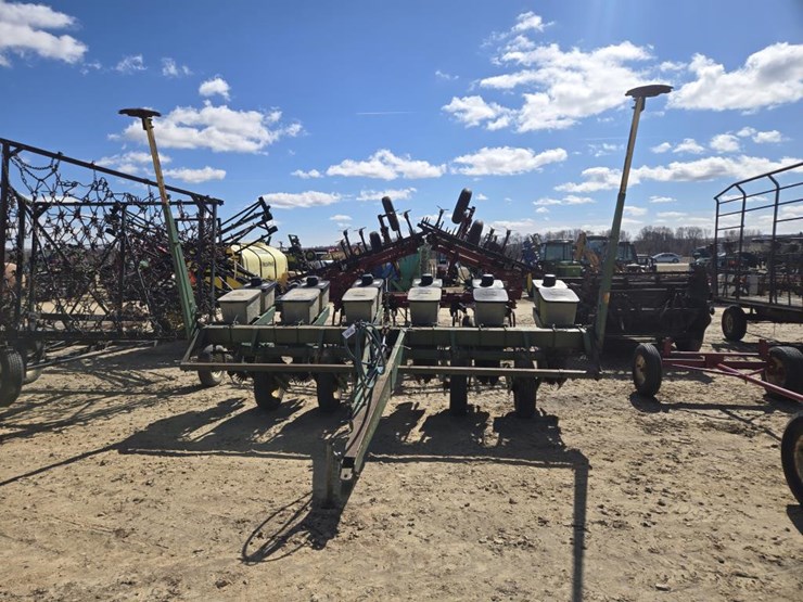 john-deere-7000-image-2