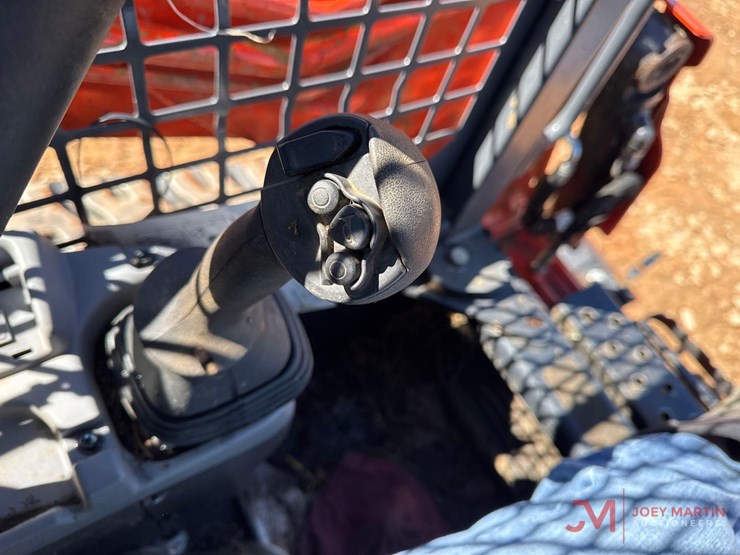 kubota-svl97-2-image-16