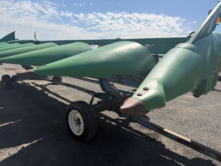 john-deere-608c-image-22