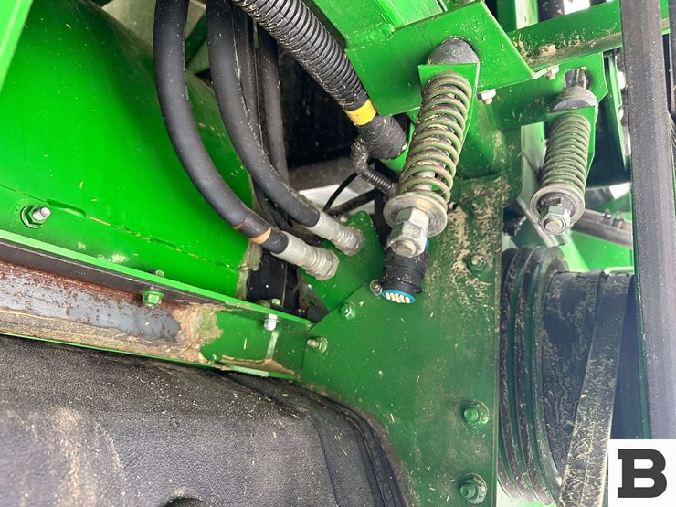 2011-john-deere-9870-sts-image-146
