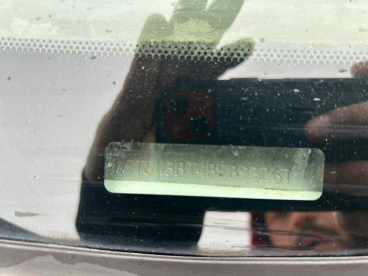 2011-ford-f350-image-12