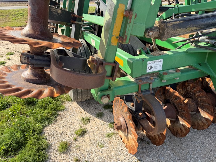 great-plains-3000-image-55