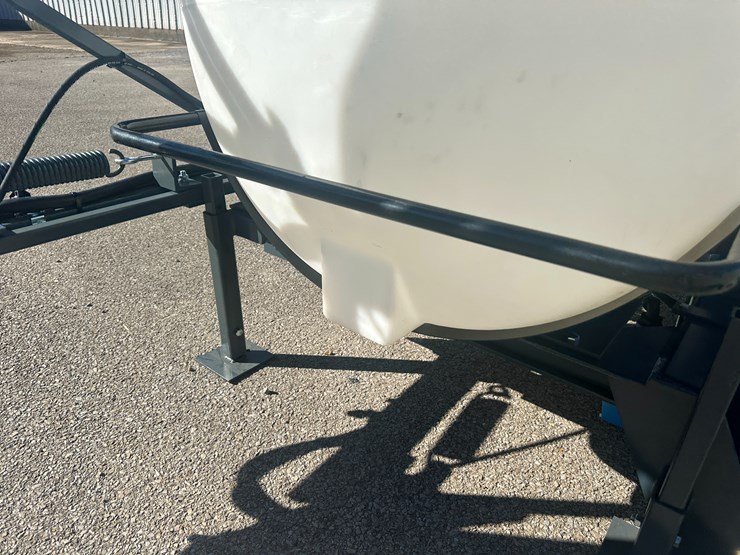 #32796-•-**unused-bowman-agmate-41'-300-gallon-3pt-sprayer-image-21