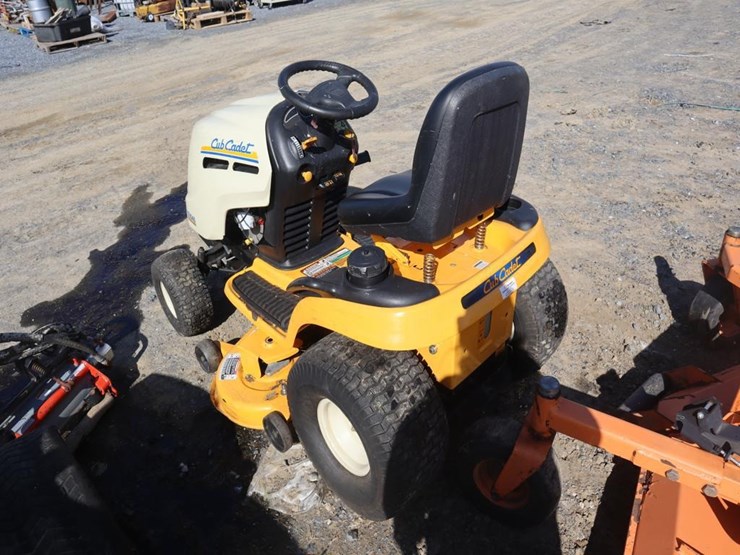 cub-cadet-lt1045-image-7