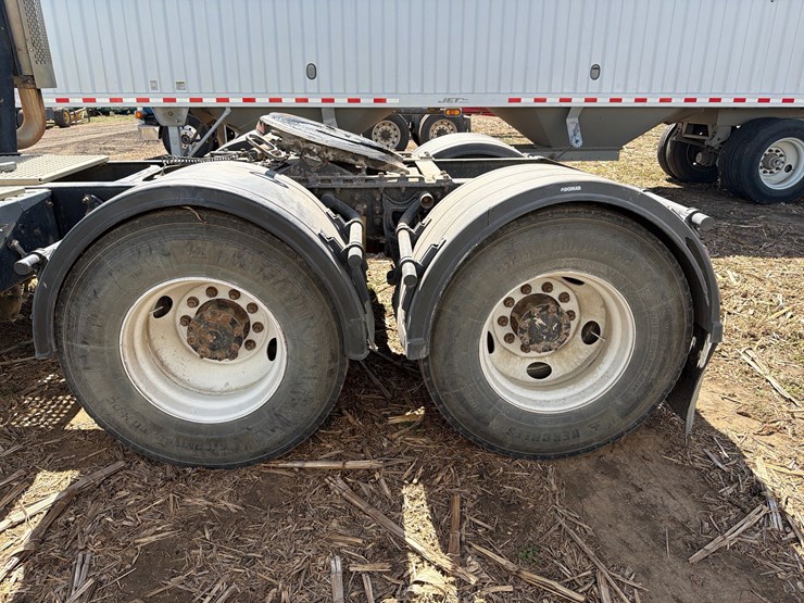 2000-international-2000-image-11