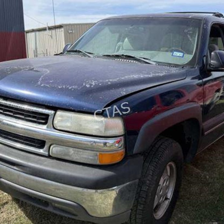 2001 CHEVROLET SUBURBAN