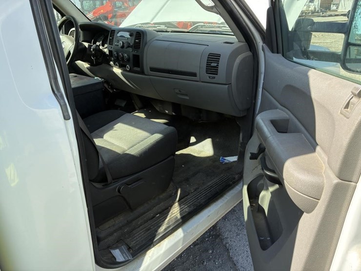 2007-chevrolet-1500-image-8