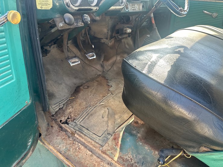 chevrolet-c50-image-17