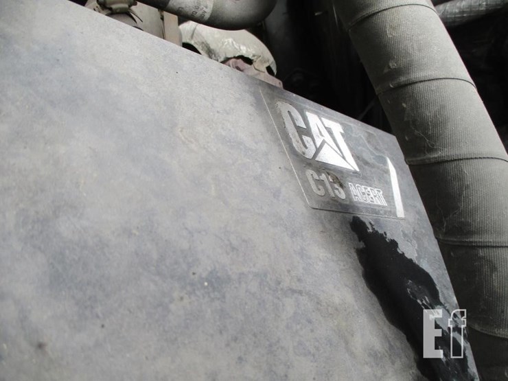 2008-sterling-l9500-image-7