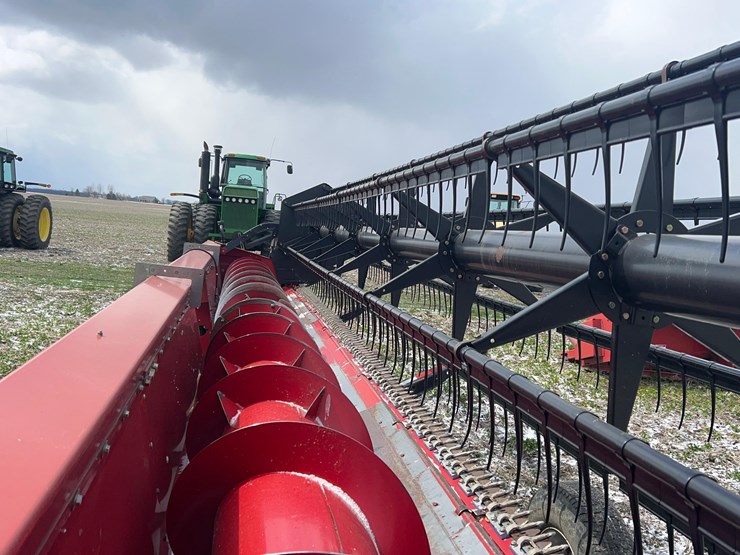 2006-case-ih-1020-image-13