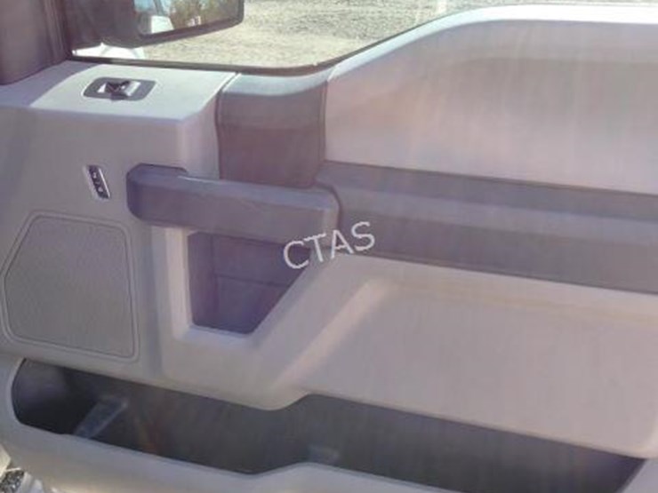 2019-ford-f150-image-28