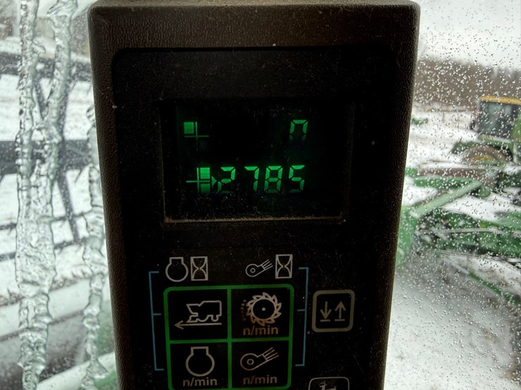 john-deere-9500-image-40