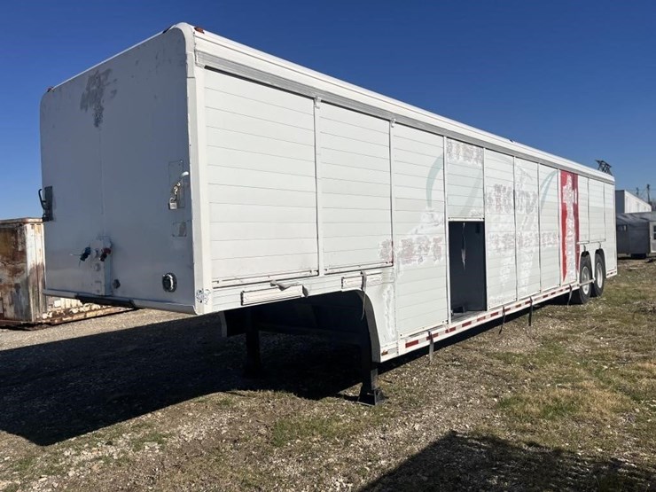 l2---1989-mickey-beverage-trailer-image-2