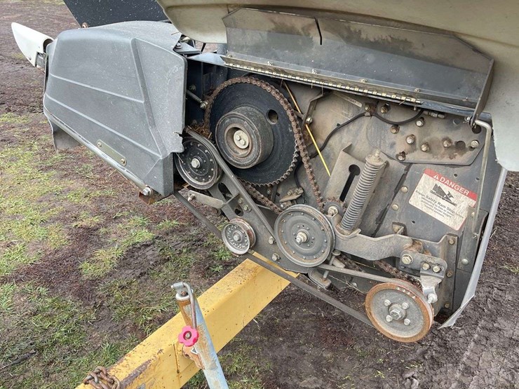 2005-gleaner-r75-image-25