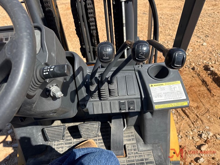 caterpillar-2c6000-image-17