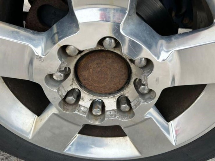 2018-chevrolet-silverado-2500hd-image-105