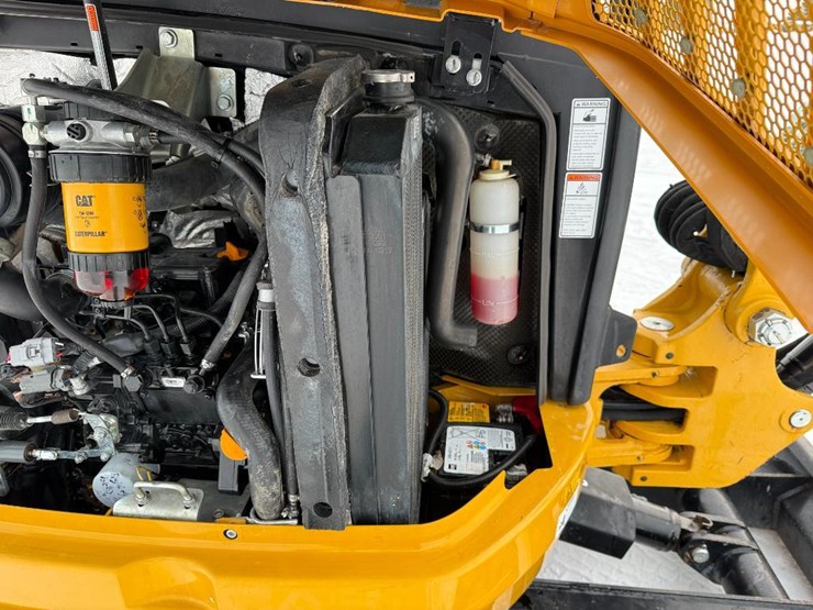 caterpillar-302.7d-cr-image-42