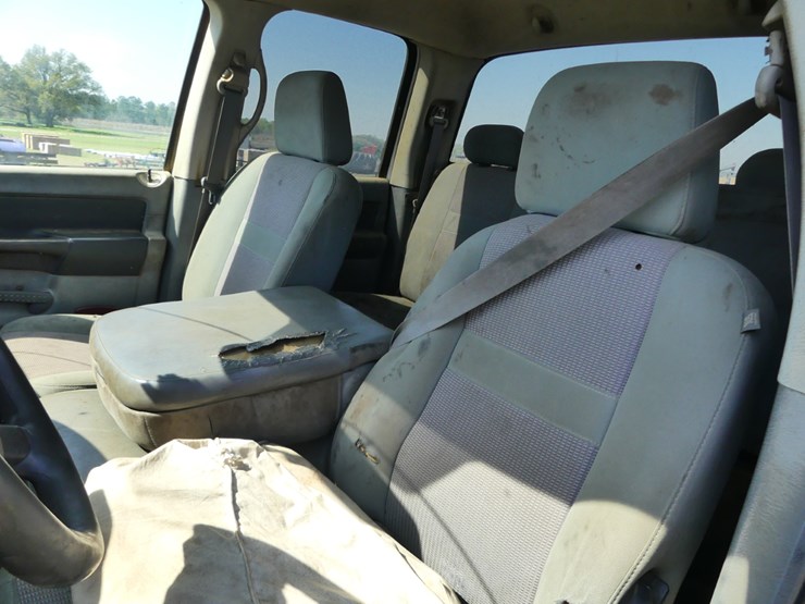 2007-dodge-ram-3500-image-10