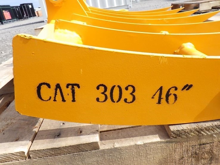 caterpillar-303-image-5