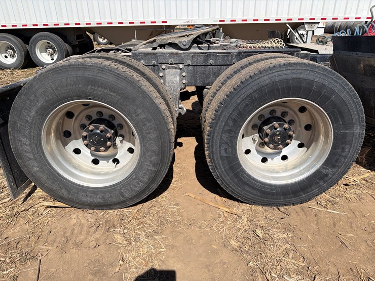 1988-peterbilt-378-image-6