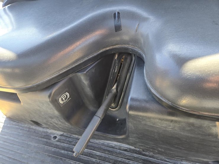 2013-kubota-rtv400ci-image-16