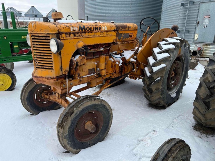 minneapolis-moline-tractor-image-12
