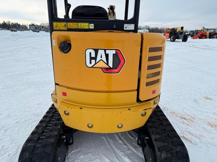 caterpillar-302.7d-cr-image-25