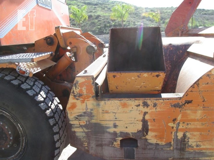 1992-caterpillar-c13-image-28