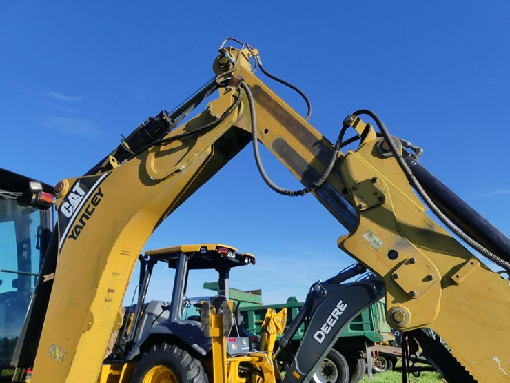 2007-caterpillar-420e-image-6