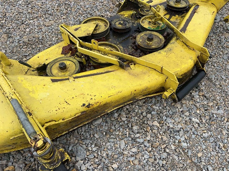 john-deere-72-image-13