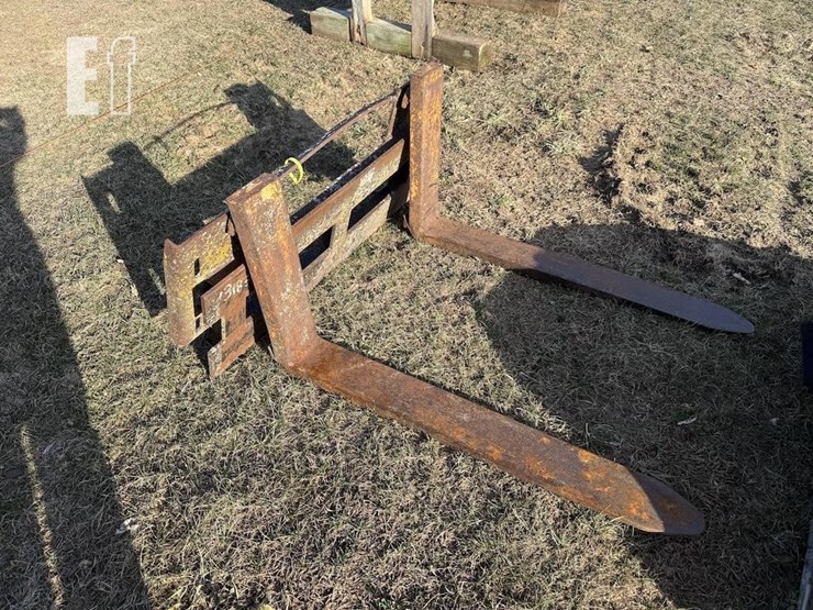 pallet-forks-image-1