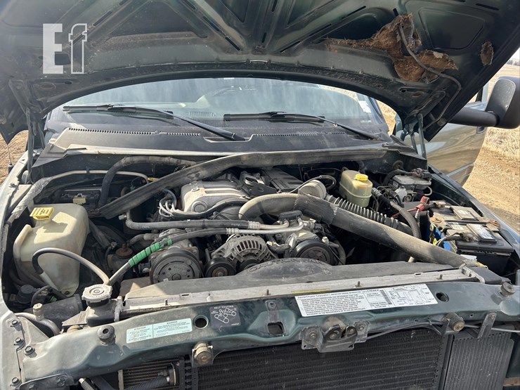 2001-dodge-ram-3500-image-28