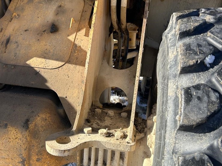 1997-volvo-l90c-image-41